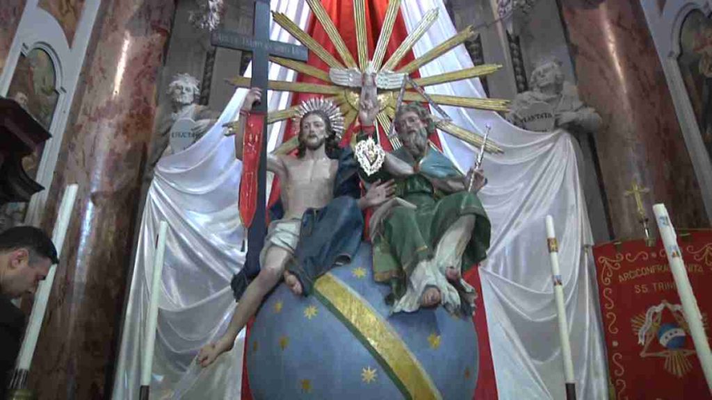 Statua Santissima Trinita