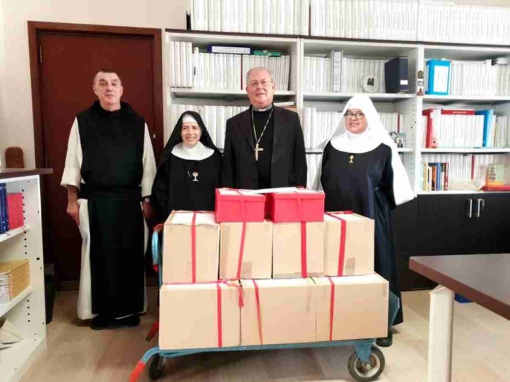 Consegna documentazione a Roma