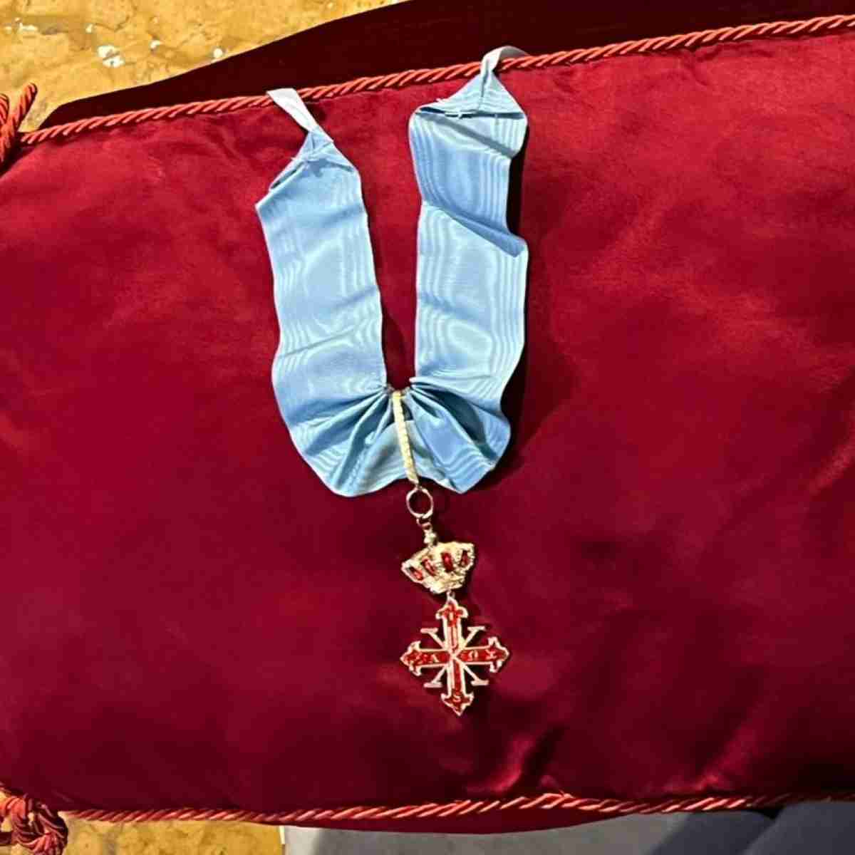 Insigne Costantiniane