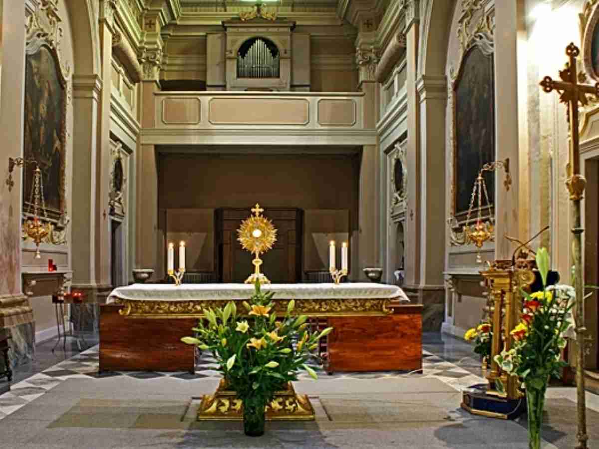 Chiesa interno