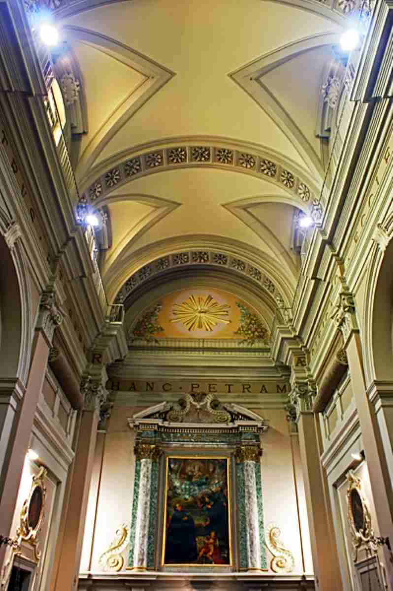 Chiesa interno
