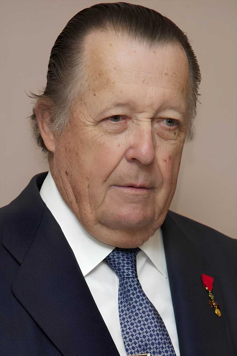 Don Carlos