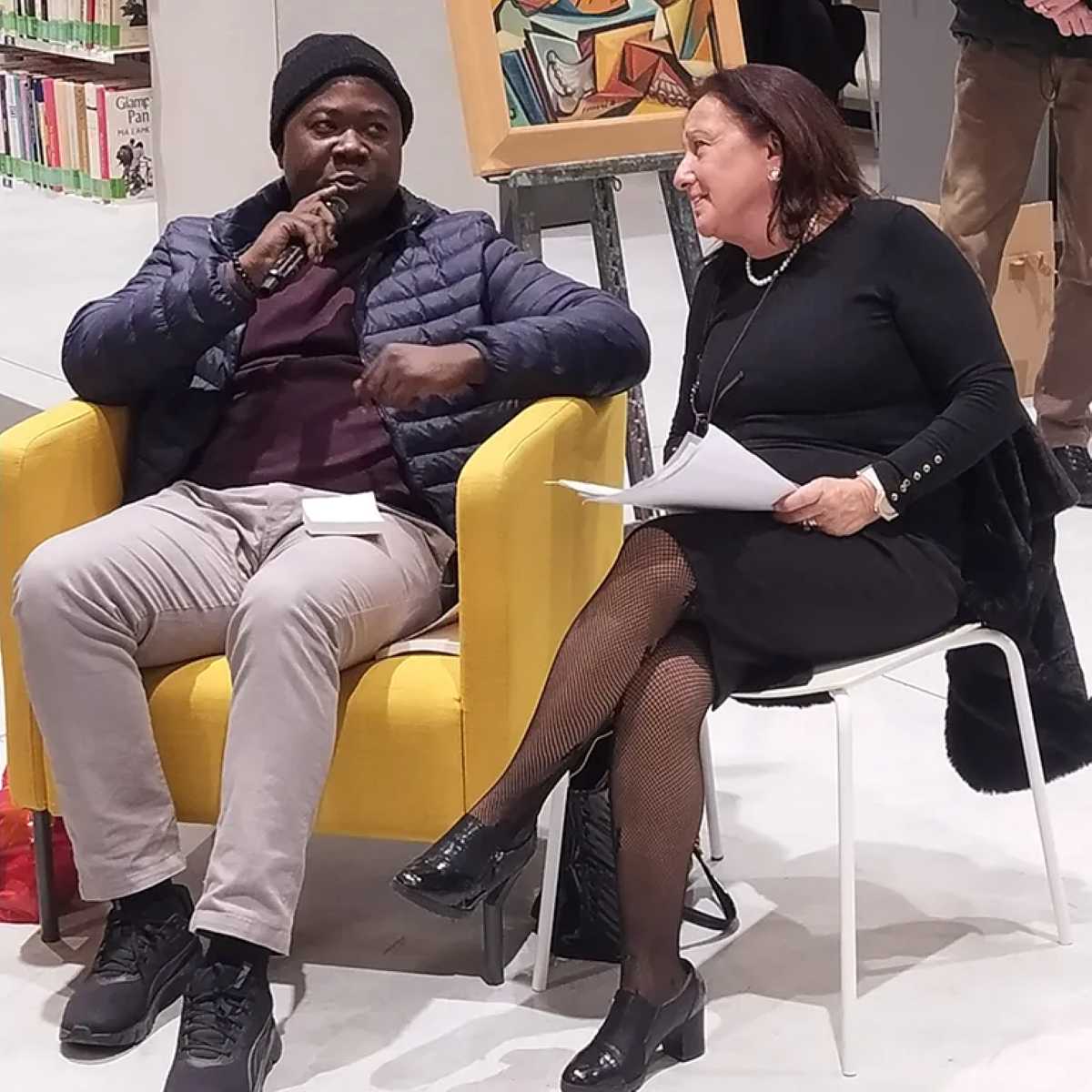 Osotto Denis con la traduttrice