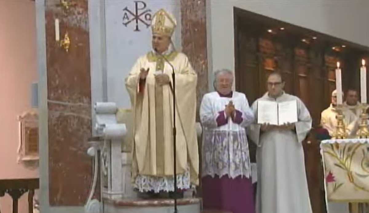 Saluto finale del Vescovo