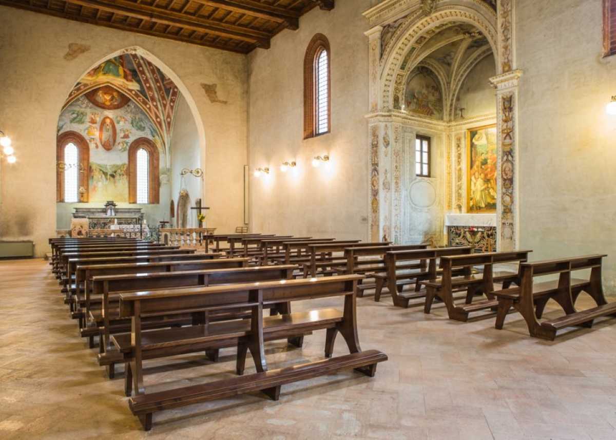 Chiesa interno