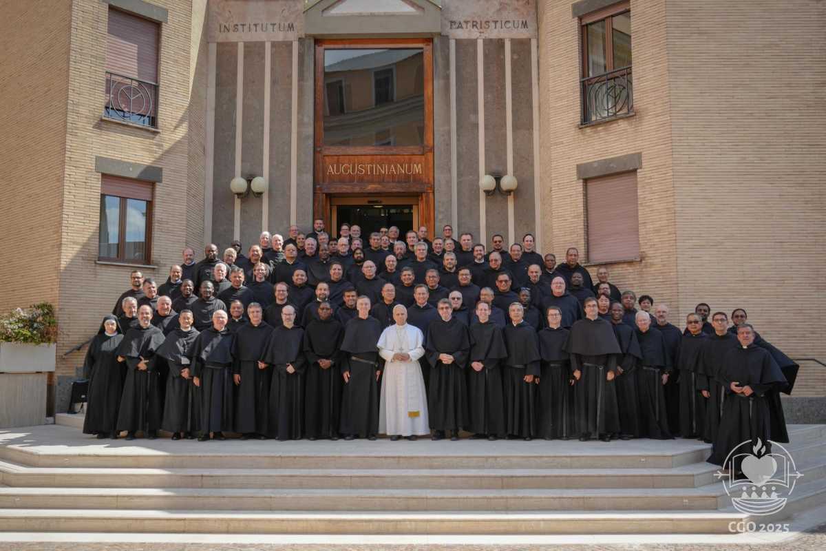 Papa Leone XIV tra gli Agostiniani
