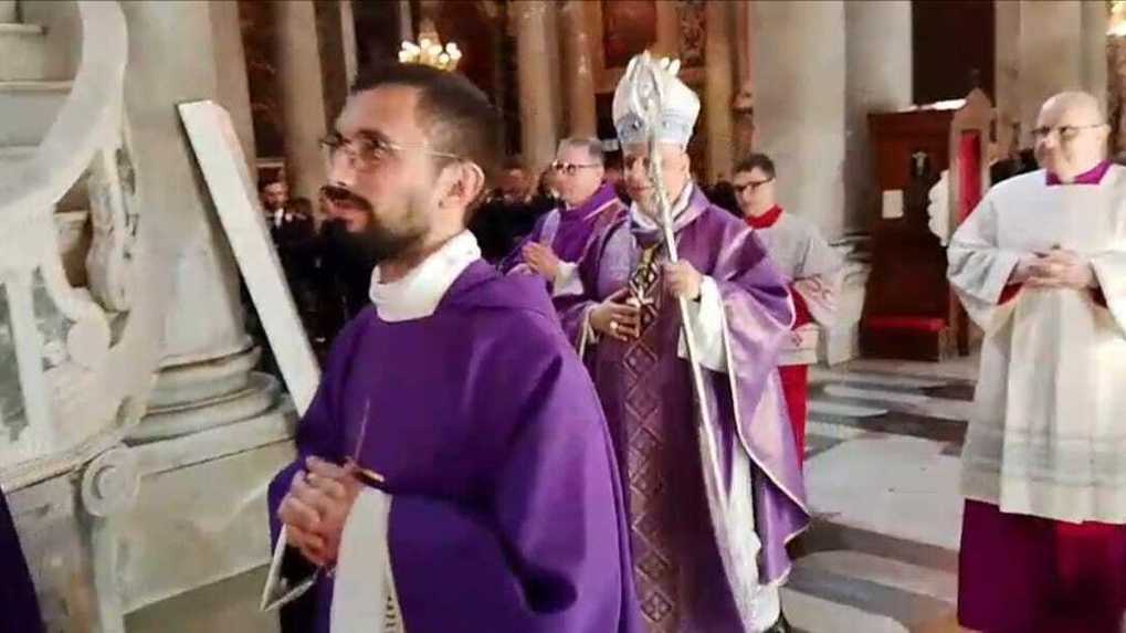 Processione d'ingresso