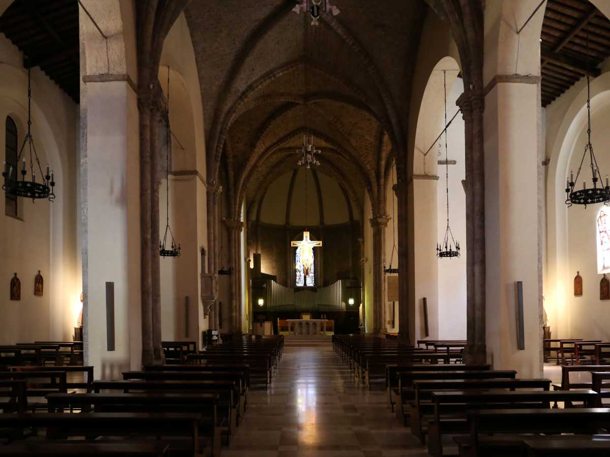 Chiesa interno