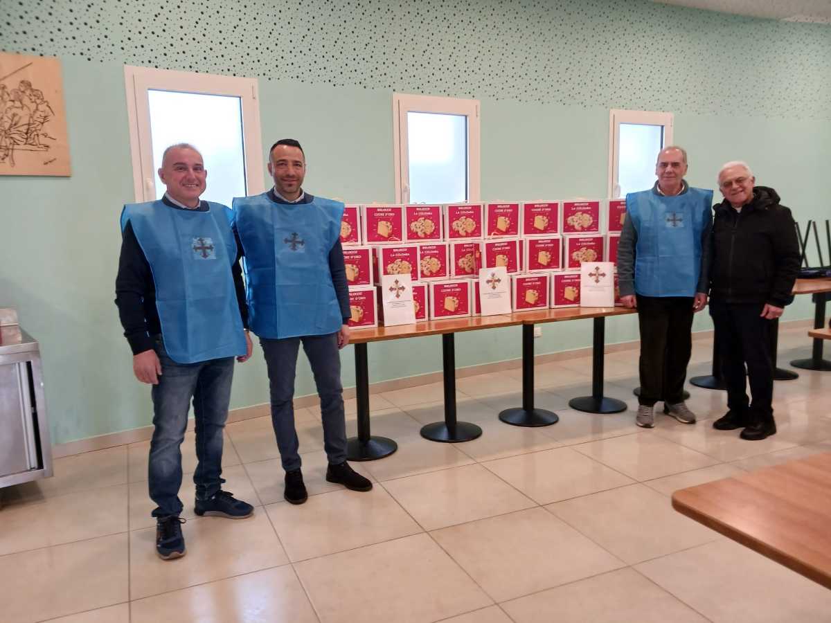 Foto di gruppo con le colombe