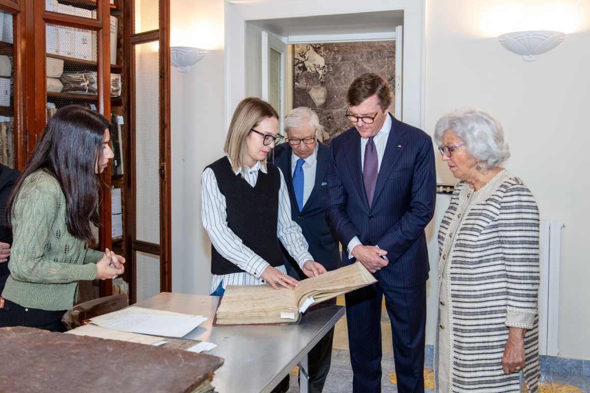 Le archiviste, i professori e il Gran Maestro