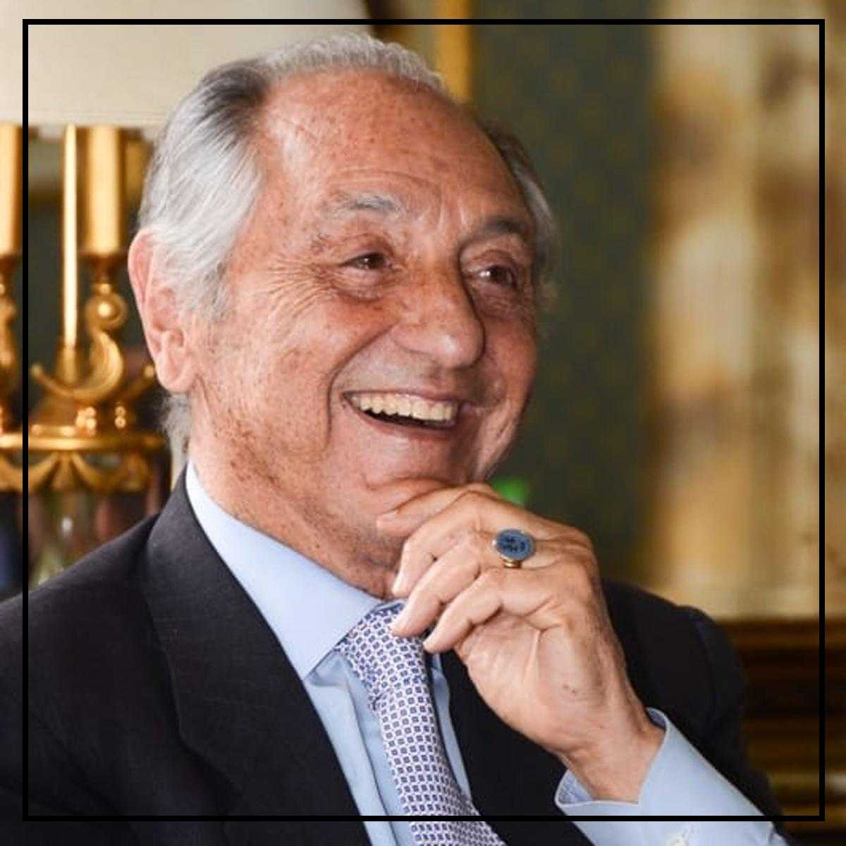 Professore Emmanuele Emanuele