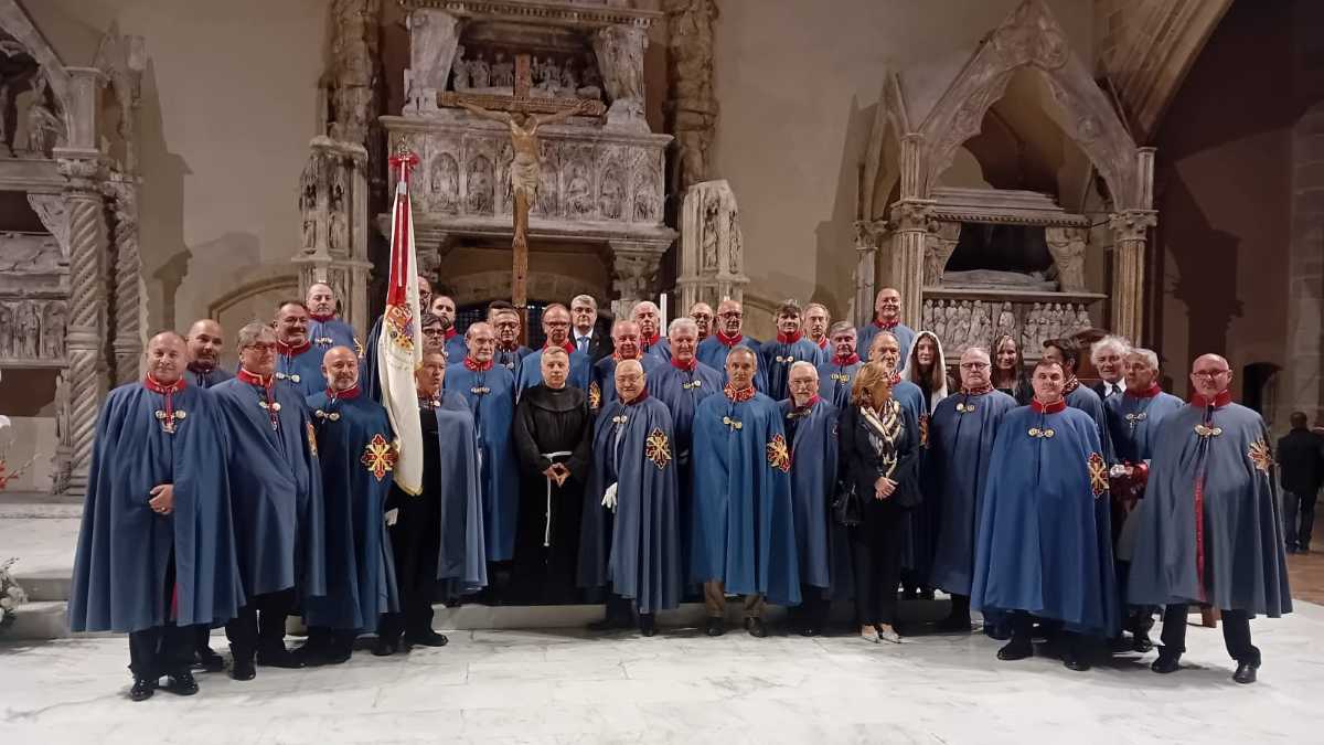 Foto di gruppo dopo la Santa Messa