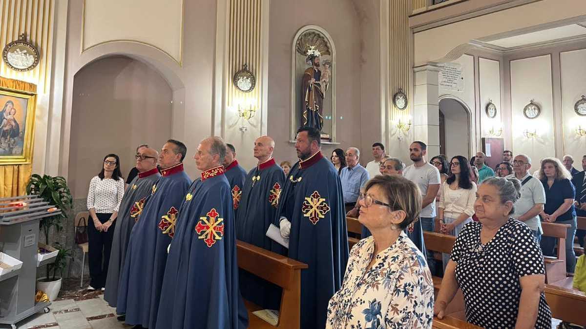 Cavalieri in chiesa