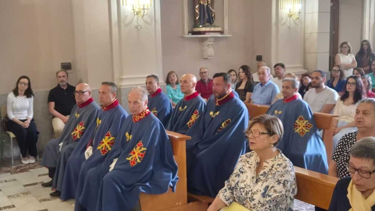 Cavalieri in chiesa