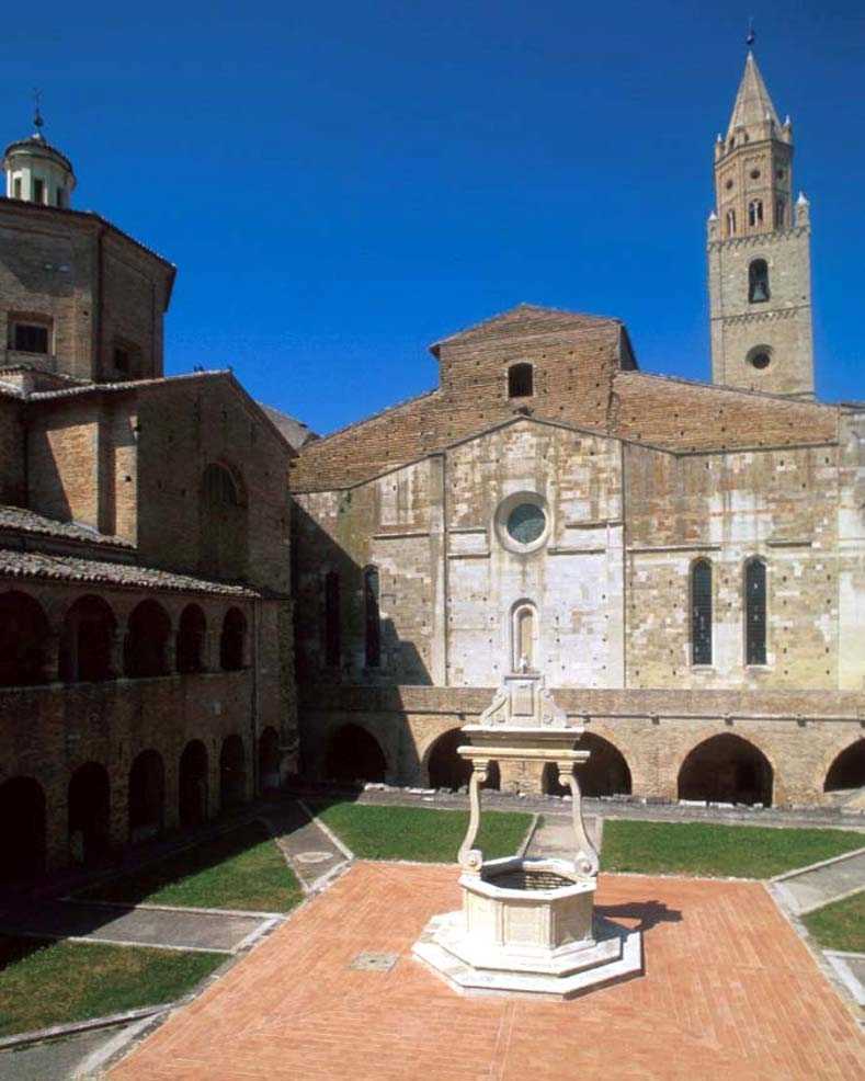 Cattedrale chiostro