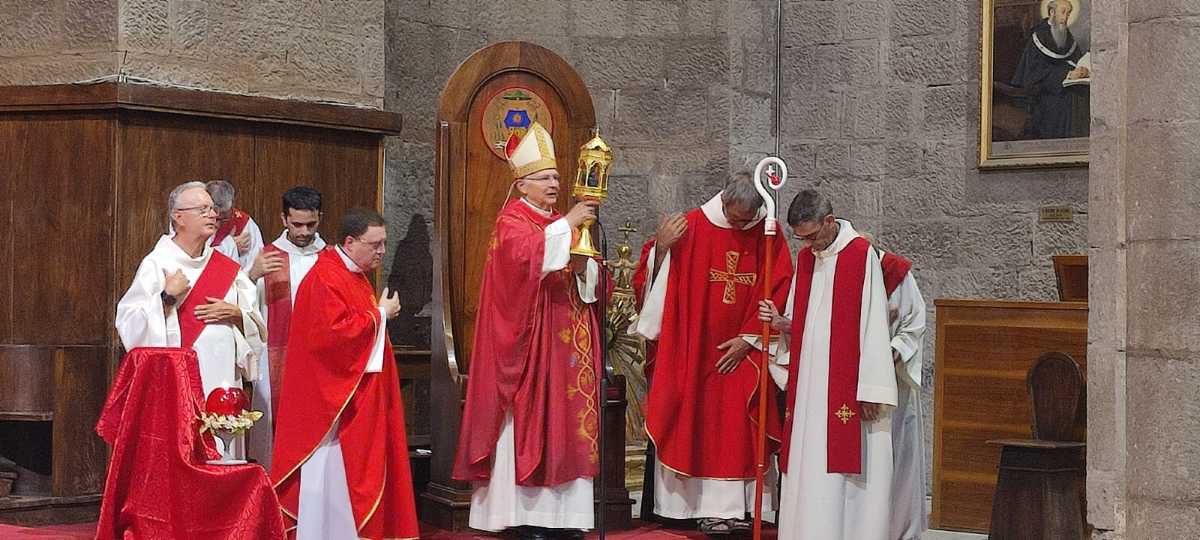 Benedizione conclusiva con la Reliquia