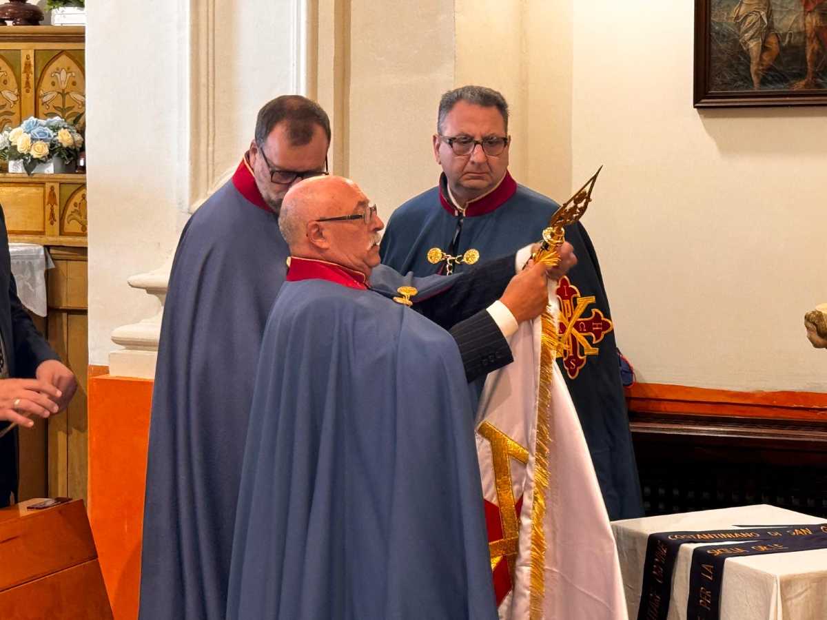 Innalzamento bandiera