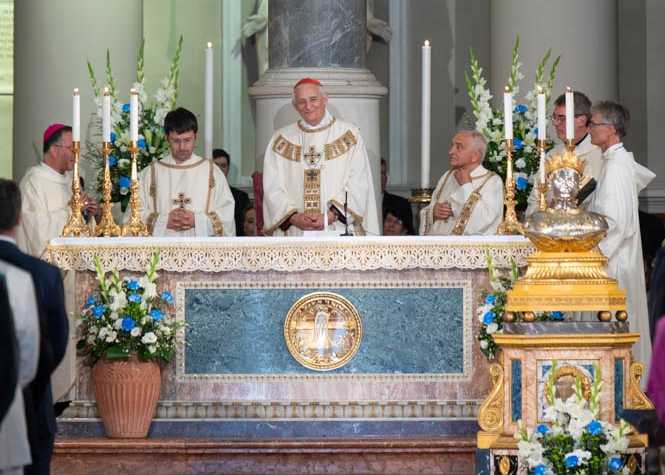 Saluto iniziale del Cardinal Zuppi