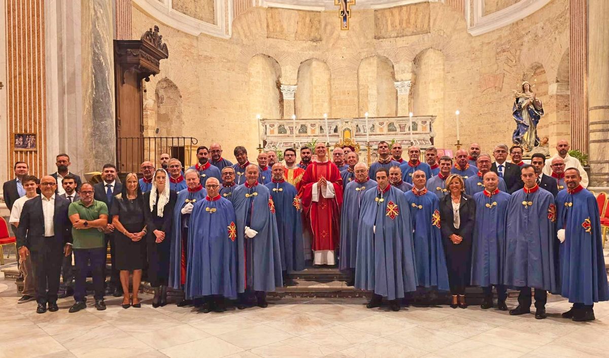 Foto di gruppo dopo la Santa Messa