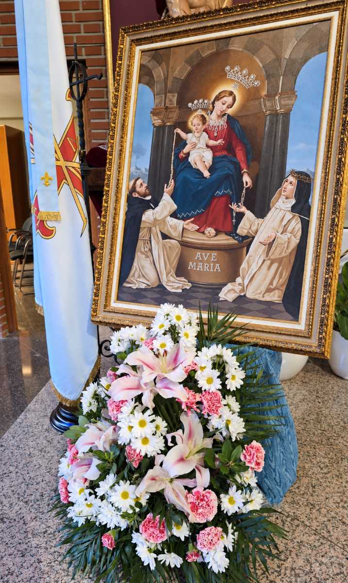 Madonna di Pompei e Bandiera Costantiniana